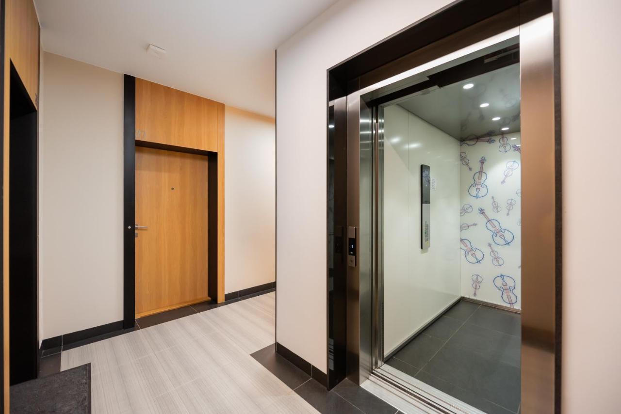Zoliborz Obsidian Apartment Varsovia Exterior foto